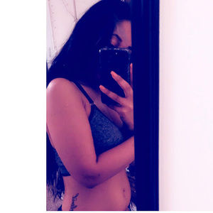 Meet your Posher, Alexandria